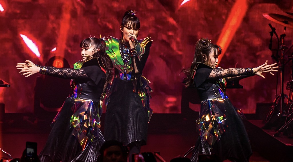 Babymetal performs