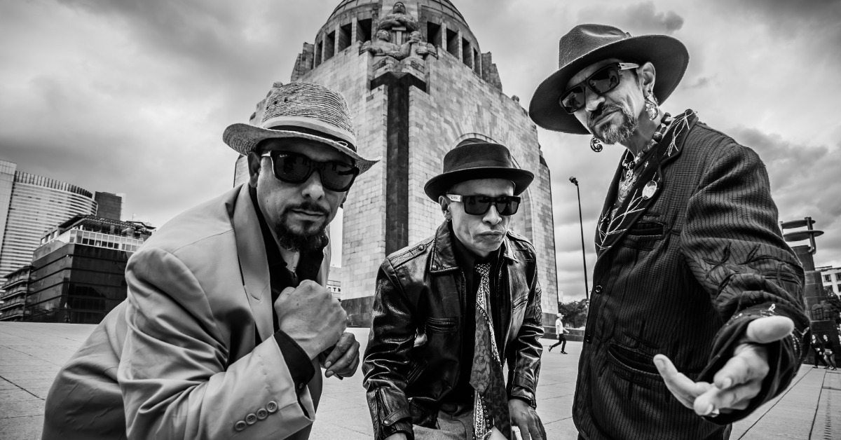 Pachuco Powerhouse: Maldita Vecindad Ignites Chicago 